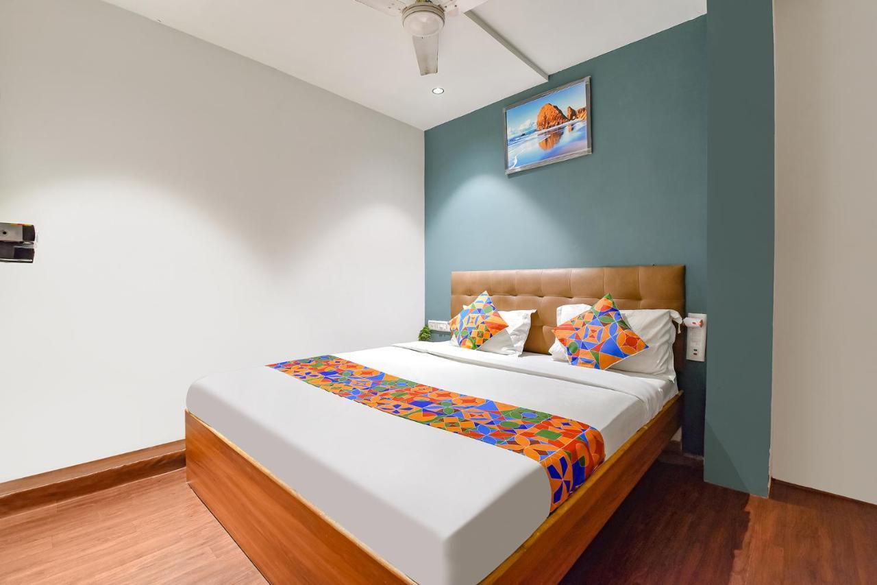 Fabhotel Nidhivan, Udhna Junction Surat Zewnętrze zdjęcie