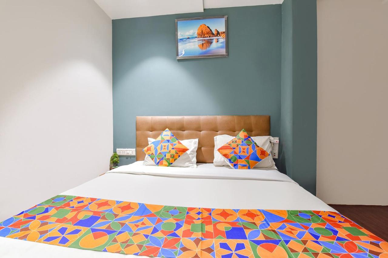 Fabhotel Nidhivan, Udhna Junction Surat Zewnętrze zdjęcie