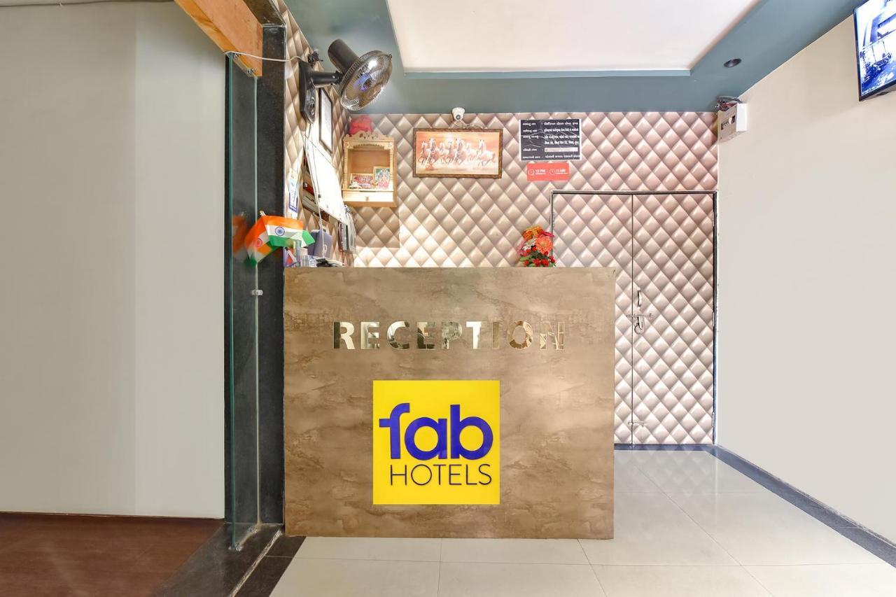 Fabhotel Nidhivan, Udhna Junction Surat Zewnętrze zdjęcie
