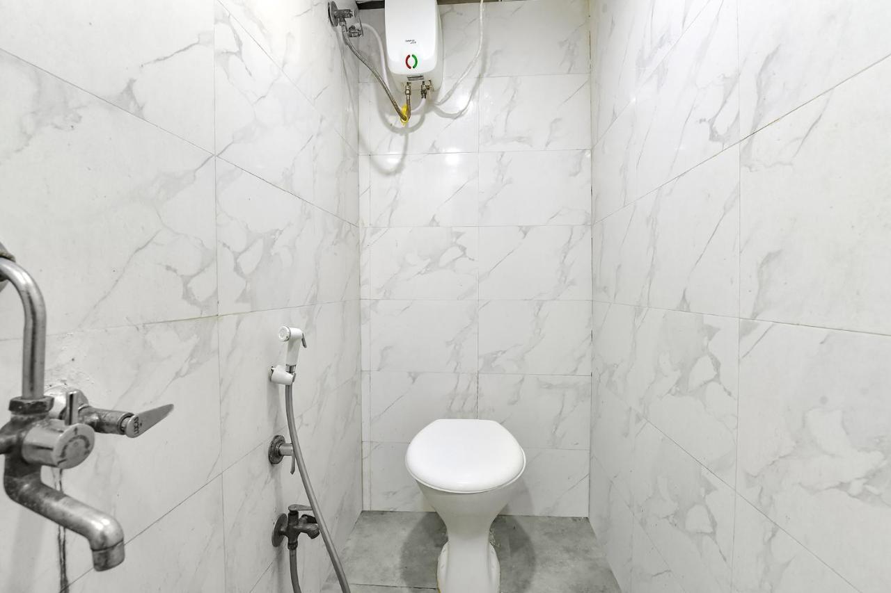 Fabhotel Nidhivan, Udhna Junction Surat Zewnętrze zdjęcie